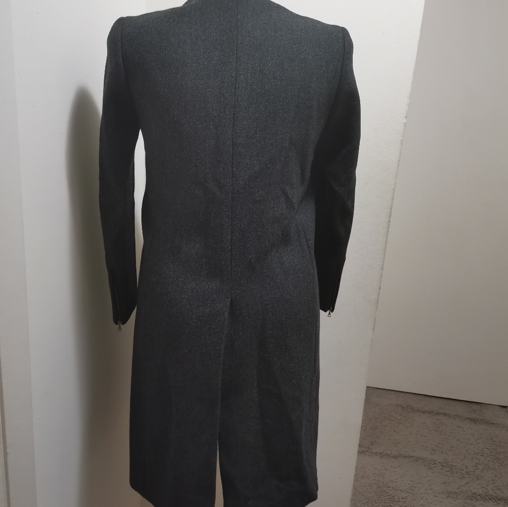 PRADA 100 %WOOL WOMEN'S LONG COAT. - Picture 5 of 16
